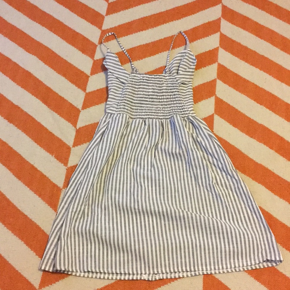 Stripe bow front dress - Picture 3 of 4
